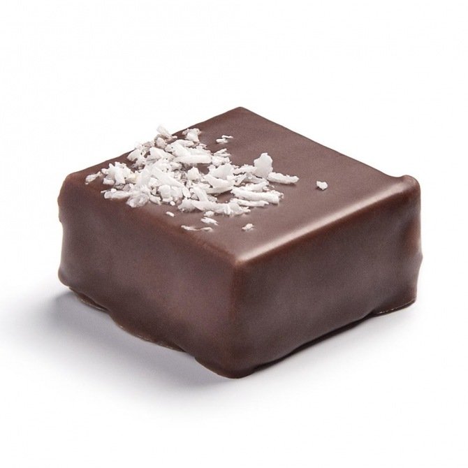 Coffret Prestige 18 ou 34 bonbons de chocolat Coffret Prestige 18 ou 34 bonbons de chocolat