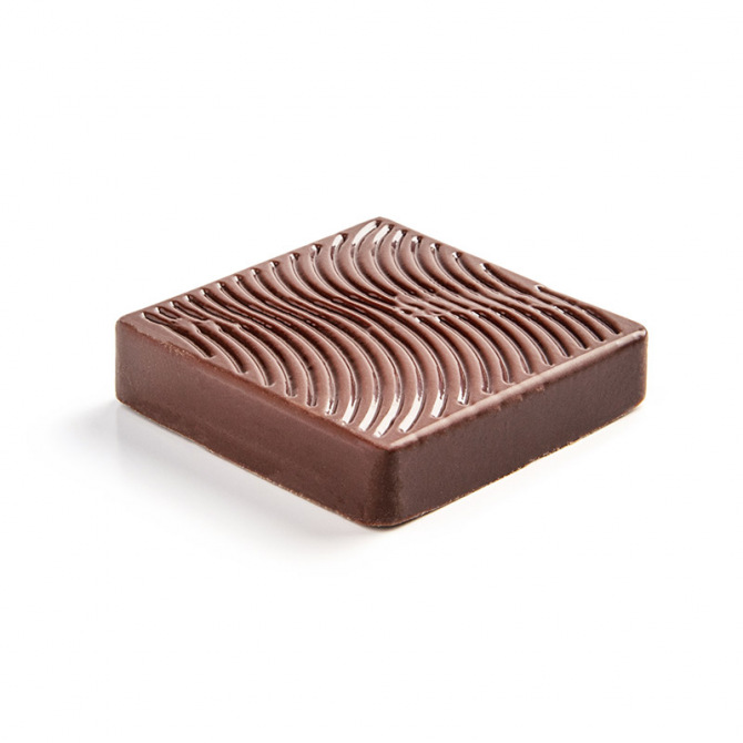 Coffret Gastronome de 36 à 68 bonbons de chocolat																 Coffret Gastronome de 36 à 68 bonbons de chocolat