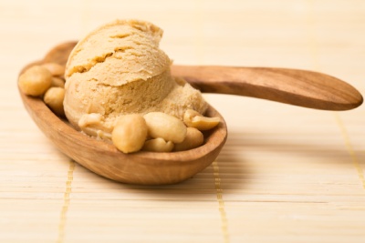 Ontdek ons recept voor pindakaasijs